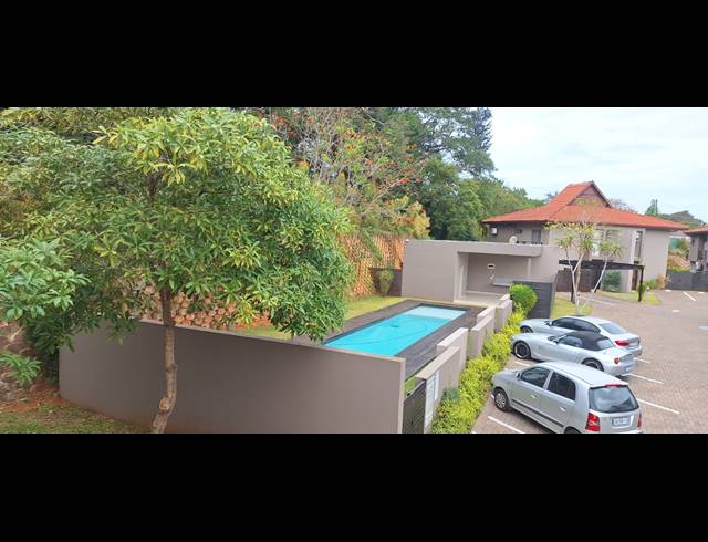 2 BEDROOM APARTMENT TO LET IN ZIMBALI WEDGE